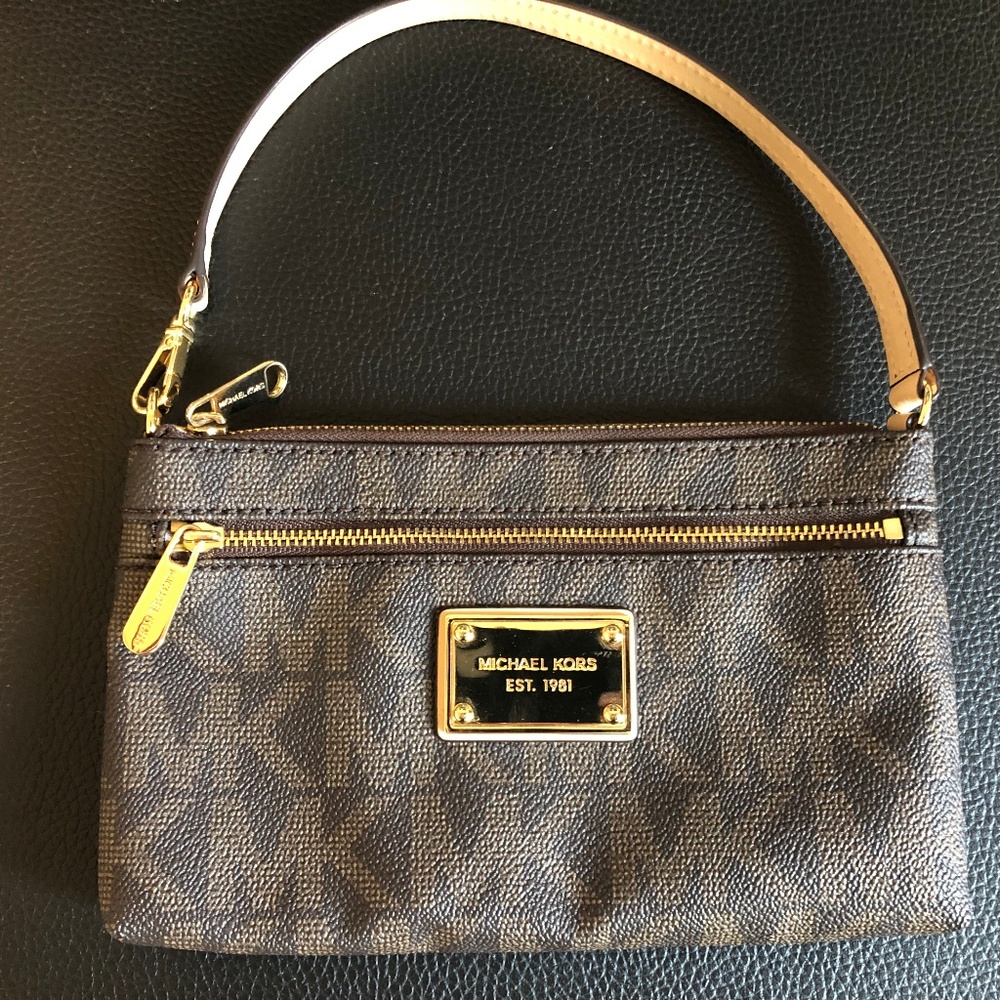 Michael Kors Clutch